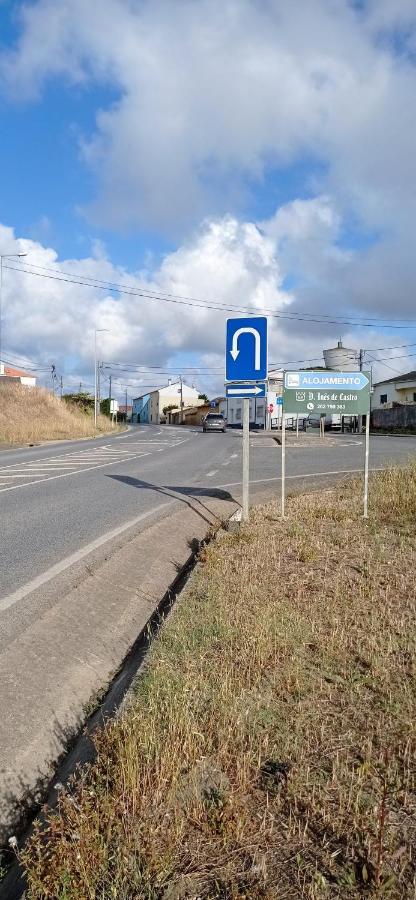 Alojamento Dona Ines De Castro Atouguia Da Baleia Exteriér fotografie